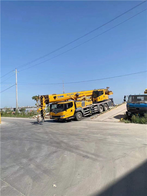 金平区吊车作业时，可能会产生哪些额外收费项目？