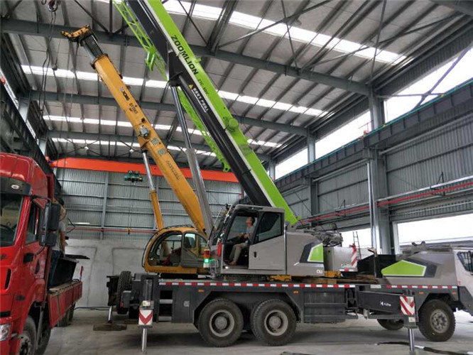 金平区高空车出租需要注意哪些安全事项？